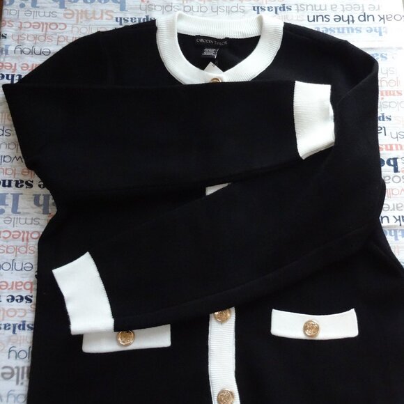 NWT. Carolyn Taylor woman cardigan sweater button front knit top. - Picture 6 of 8